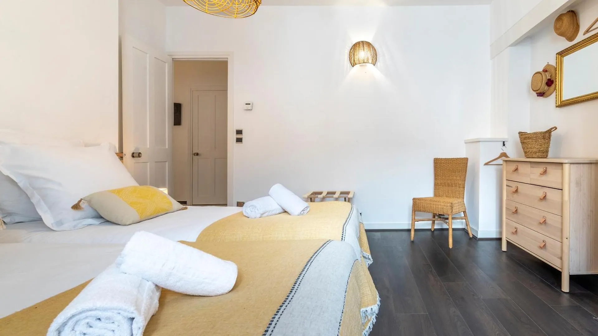 Design, Grand Et Confortable - Ty Gwellan Vannes France